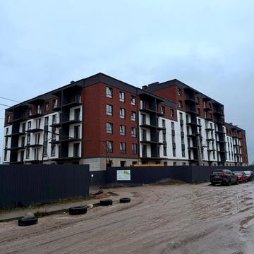 Західна вул., 2