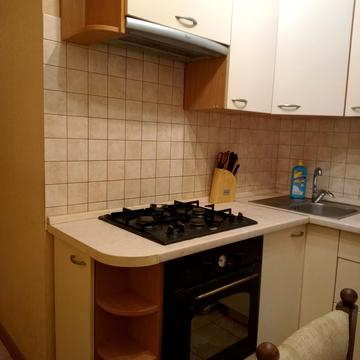 Русанівська набережна вул., 10/1