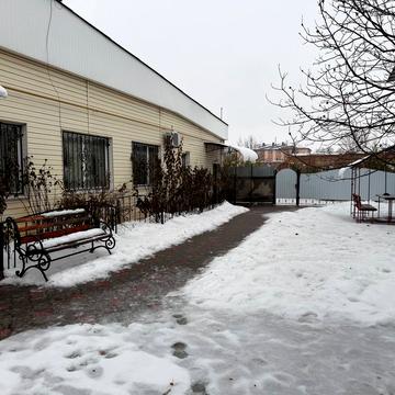 Соборності вул., 142