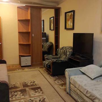 Академіка Заболотного вул., 116