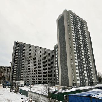 Героїв Енергетиків вул., (Будинок 1)