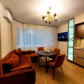 Золотоустівська вул., 25