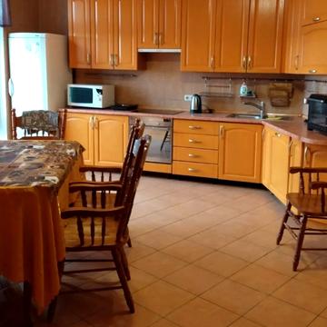 Юрія Іллєнка вул. (Мельникова), 18-Б