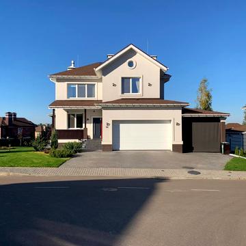 Садова вул., 77