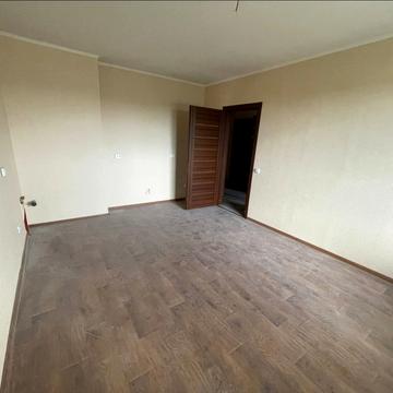 Героїв Енергетиків вул., (Будинок 1)