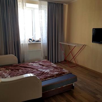 Академіка Вернадського бульв., 24