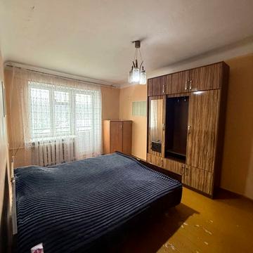 Степана Бандери вул., 26