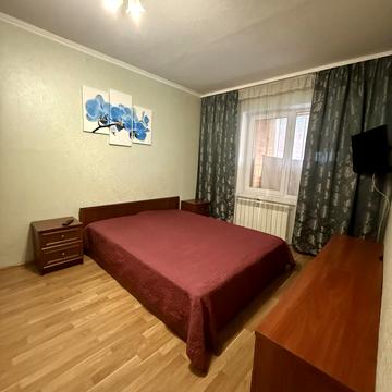 Гната Юри вул., 3-А