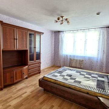 Червоної Калини просп. (Володимира Маяковського), 70