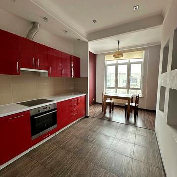 Вячеслава Чорновола просп. (), 73