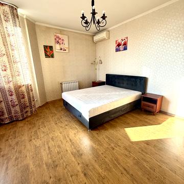 Сімї Стешенків вул. (Тимофія Строкача), 7