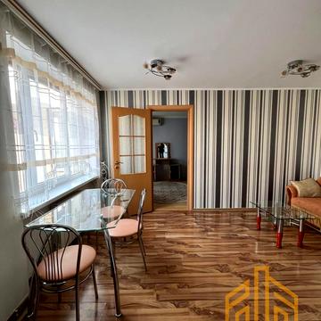 Івана Франка вул., 56