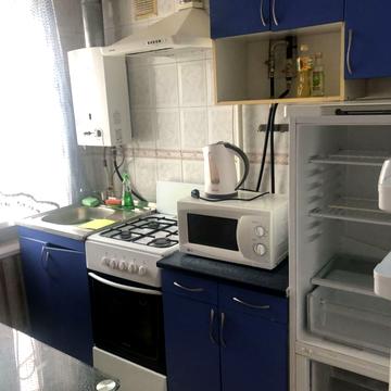 Українська вул., 17-19