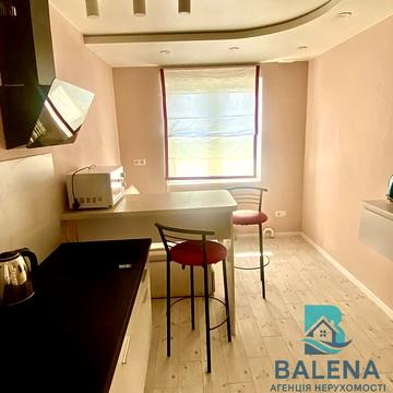 Лесі Українки бульв., 15-А