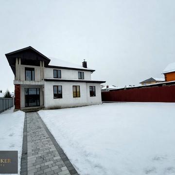 Центральна вул.