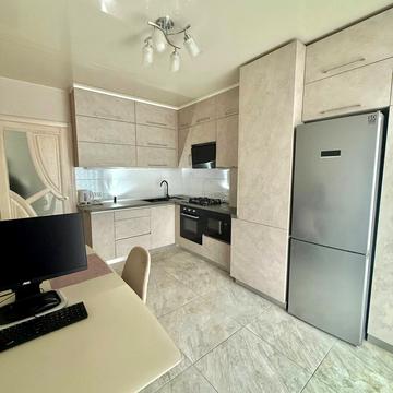 Набережна Перемоги вул., 112-Д к3