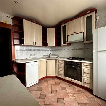 Никифора Авраменка вул. (Ладозька), 2-А