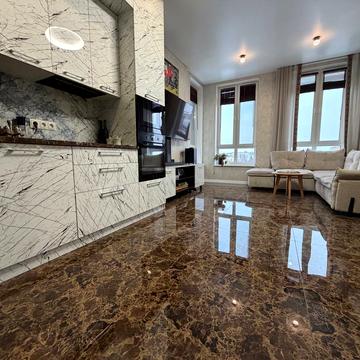 Космонавтів просп., 49