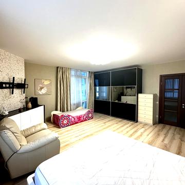 Князя Ярослава Мудрого просп., 32