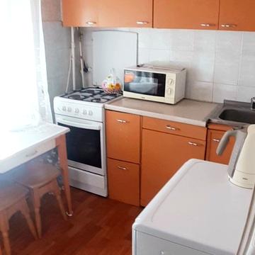 Раїси Окіпної вул., 5