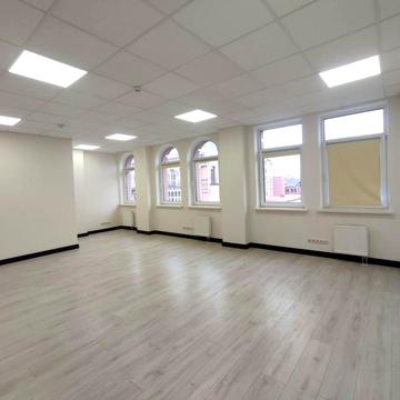 Спаська вул., 5