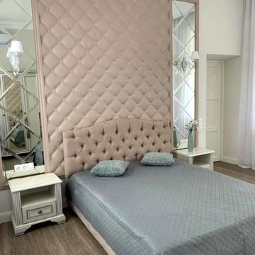 Пирогова вул., 1/35