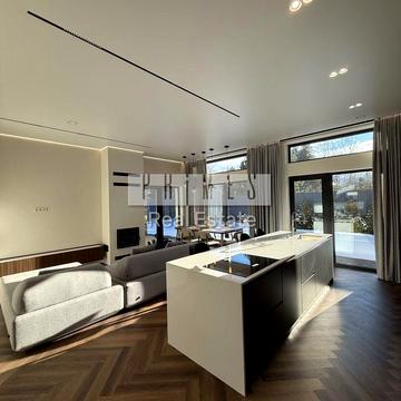 Верхній Вал вул.