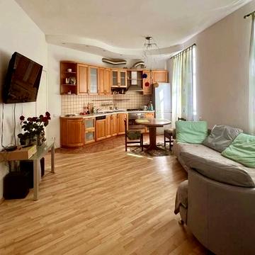 Професора Підвисоцького вул., 7