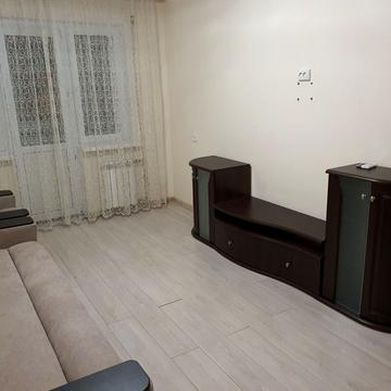 Сегедська вул., 8а