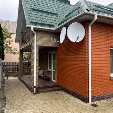 Павла Скоропадського вул. (Фадєєва), 10