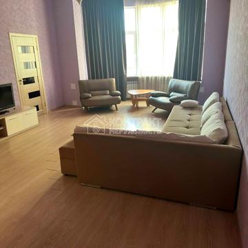 Римарська вул., 19