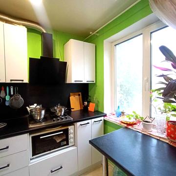 Батумська вул., 44