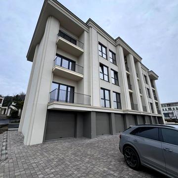 Собранецька вул., 86