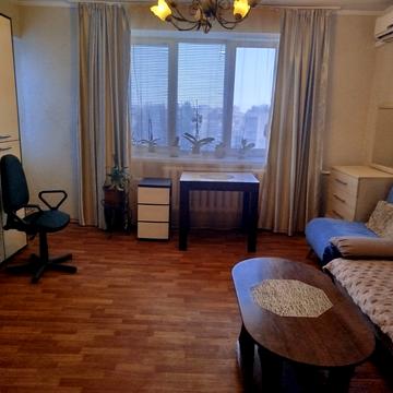 Сімї Глодан вул., 8/1