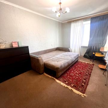 Гетьмана Павла Скоропадського вул. (Льва Толстого), 49