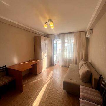 Володимира Івасюка просп. (Героїв Сталінграду), 7-А