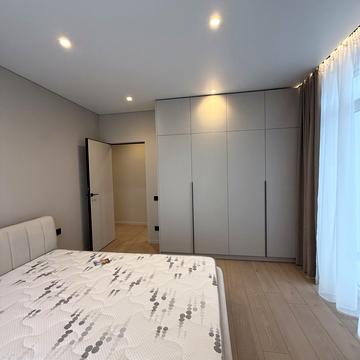 Капушанська вул., (Будинок 1)