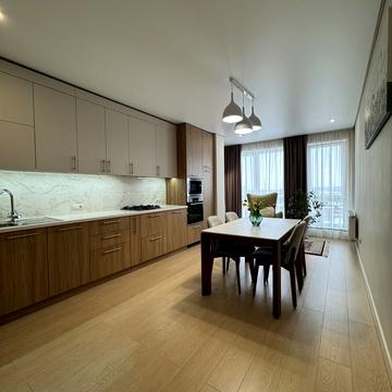 Миколи Боголюбова вул., 3а