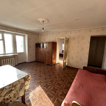 Академіка Заболотного вул., 1