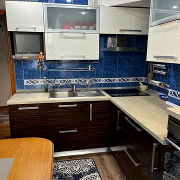 Слави бульв., 9