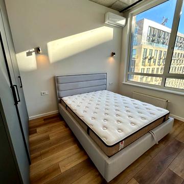 Салютна вул., (Будинок 02301-02303)