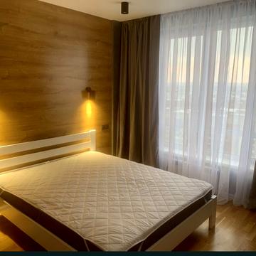 Качанівська вул., 19