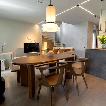 Євгена Коновальця вул., 49