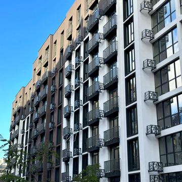 Науки вул., 1