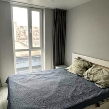 Нова Виноградна вул., 2