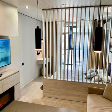 Кудрявська вул., 24а