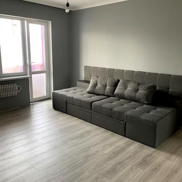 Івана Миколайчука вул., 15