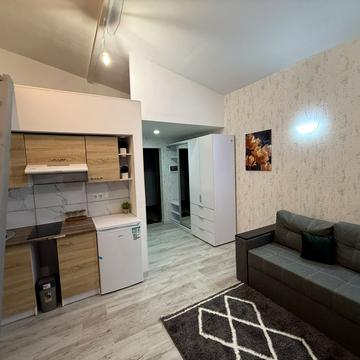 Райдужна вул., 147