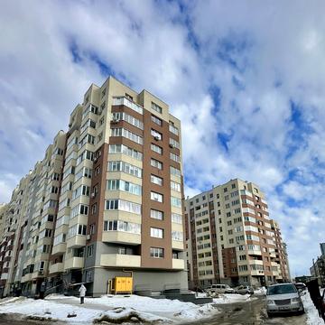 Угорська вул., 14к