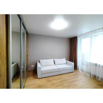 Європейська вул. (Новгородська), 12